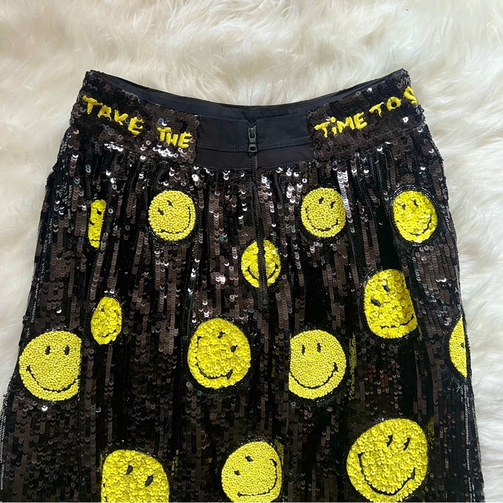 New! ALICE + OLIVIA Smiley Limited Edition Tina Sequin Gown Maxi Skirt - Picture 11 of 16